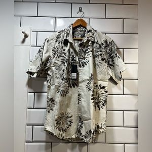 NWT California Shirt Co Short Sleeve Floral Print Casual Button Down Shirt